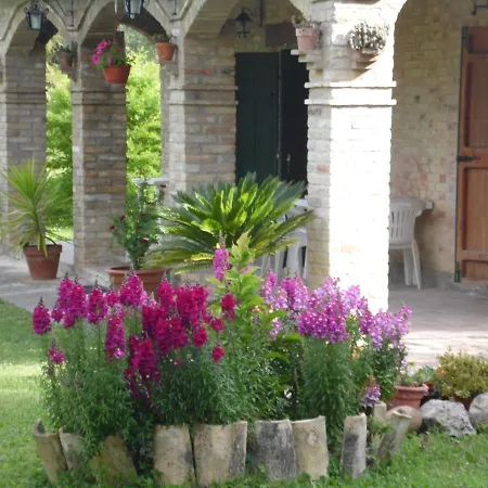 بيت للعطل Casa Di Campagna ألبا أدرياتيكا